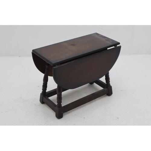 456 - Vintage Old Charm Small Pub Style Drop Leaf Table approx 23