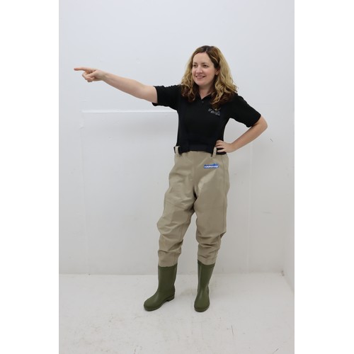 659 - Pair of Hardwear (Size 6 Shoes) Chest Waders