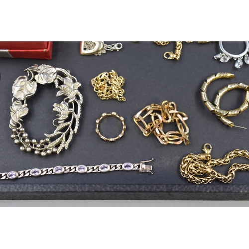 23 - Selection of Mixed unsorted Jewellery, Includes Silver