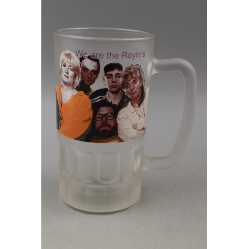 79 - Royal Family themed Glass Tankard