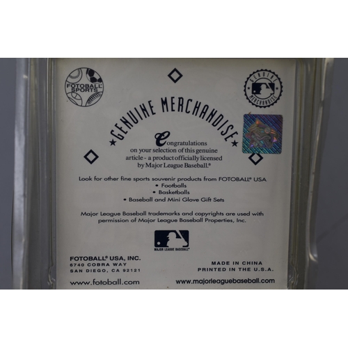 261 - A Limited Edition 2000 World Series, New York Subway Series Baseball. In Packaging.