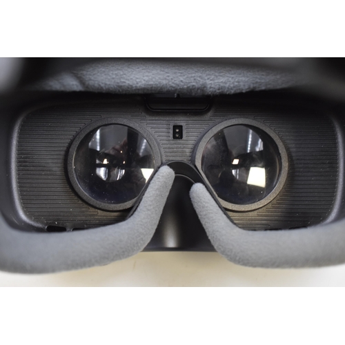 267 - Boxed Samsung Gear VR Headset