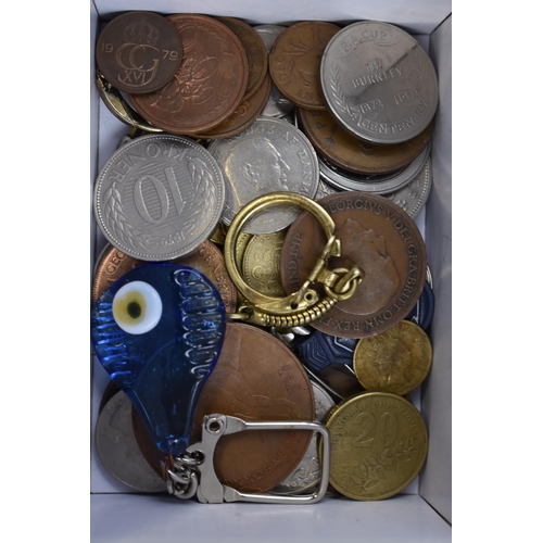 104 - Mixed Selection of Coinage, Cotton Holder and a Vintage Tin