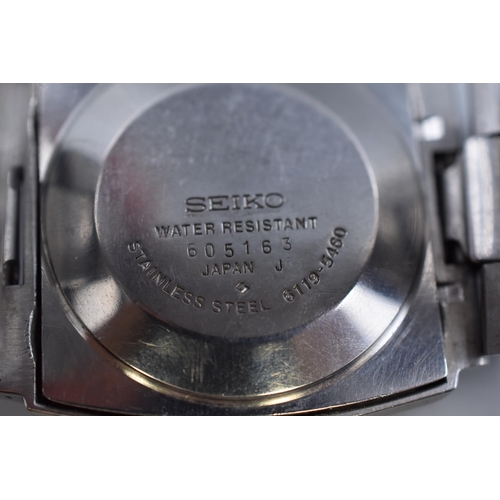 30 - Seiko 5 Automatic Day /Date Gents Watch (Working)