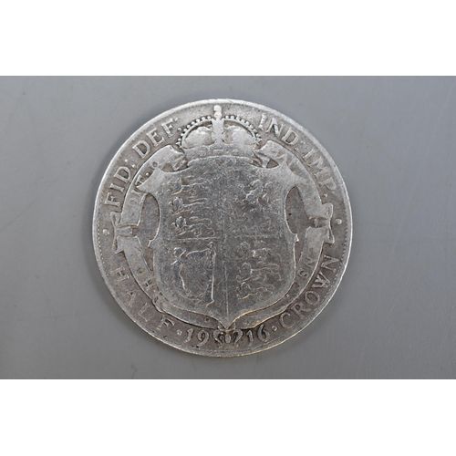 92 - A 1916 Silver UK George V Half Crown