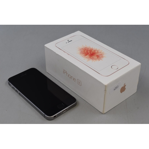 252 - Apple I Phone SE Rose Gold 16GB Phone (Unlocked to any Network) Complete with Box (No Charger or Hea... 