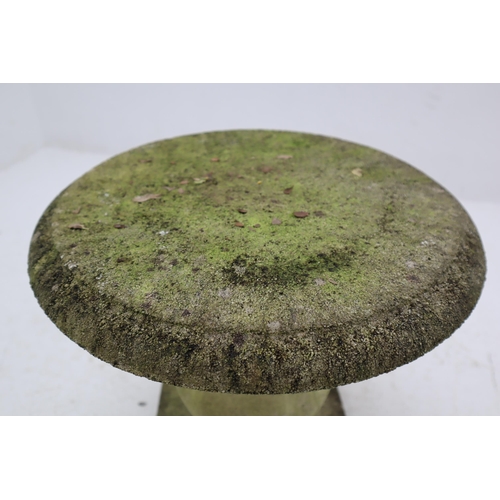 531 - Concrete Garden Seat / Table Approx 18 Inches in Diameter and 18 Inches Tall