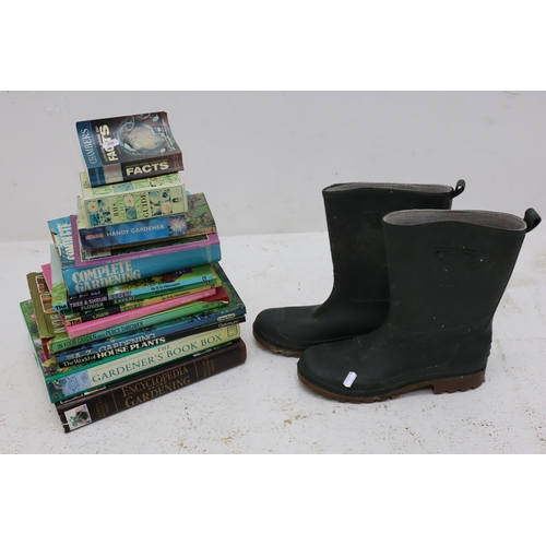 565 - A Selection of Gardening Books and A Pair of Size 9 Wellington Boots.