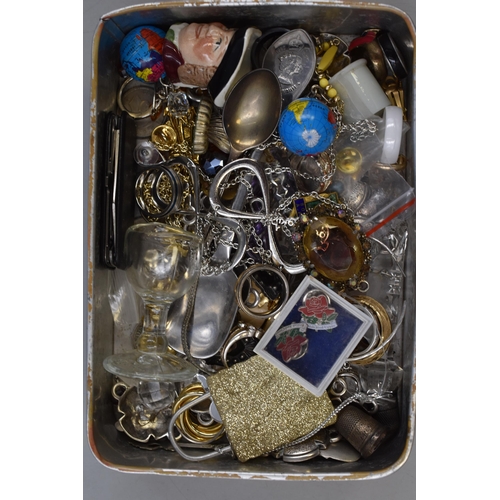 70 - Selection of Unsorted Jewelery, Coins, and other Collectables