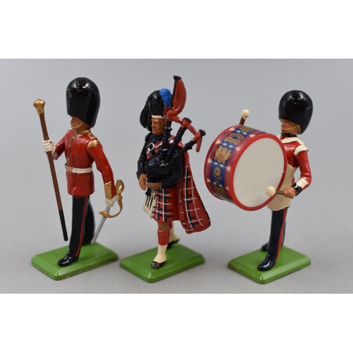 100 - Hamleys of london Scots Guards Hand Painted Metal Figues