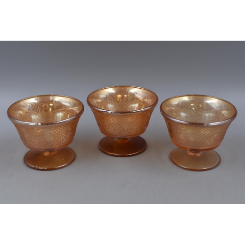 135 - Seven Pieces of Carnival Glass, Includes Bowls, Ashtray And Dessert Bowls