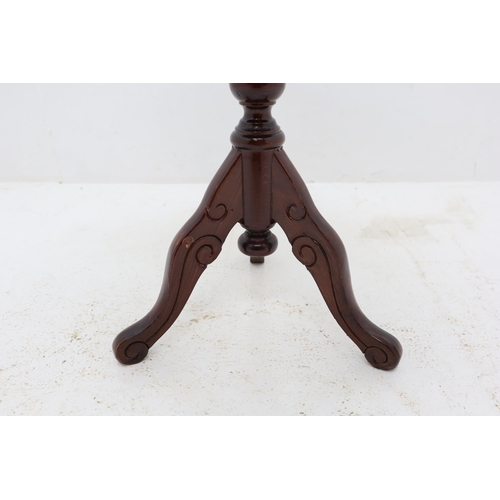 471 - An Inlaid Oak Side Table, Approx 21