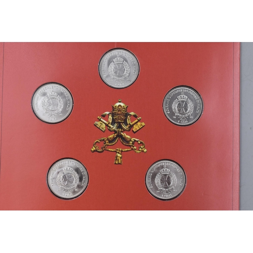 73 - A Pope John Paul II Vatican Coin Set