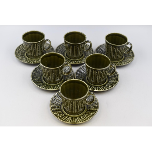 213 - Dark Green Tams 6 Piece Tea Cup and Saucer set (Chip to 1 Saucer)