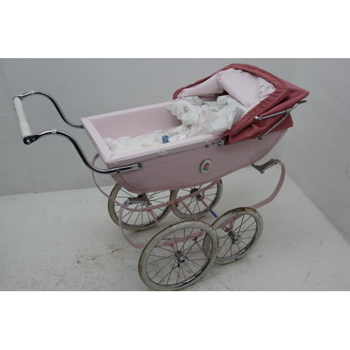 482 - Vintage Silver Cross Oberon Dolls Pram in Two Tone Candy Pink would make a Lovely Display piece or P... 