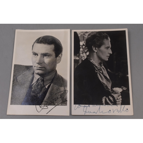 91 - Signed Photo of Lawrence Olivier in Original Posted Envelope and Letter from The Old Vic Theatre Com... 