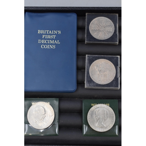 99 - Selection of Crowns including Churchill, Silver Jubilee and Charles & Diana together with a Brit... 