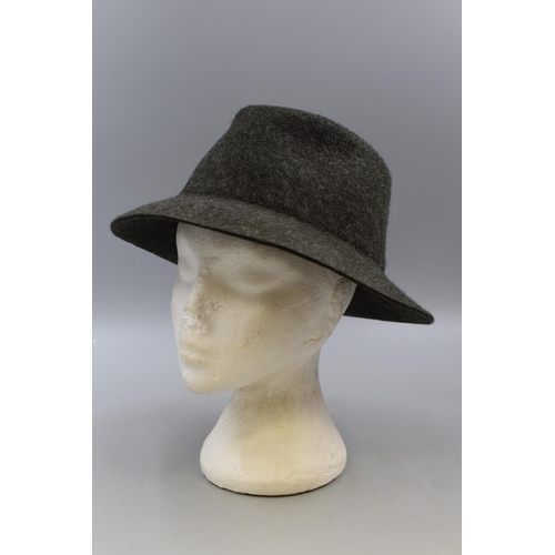 578 - Selection of 4 Vintage hats including George Arthur Dunn, Failsworth and More