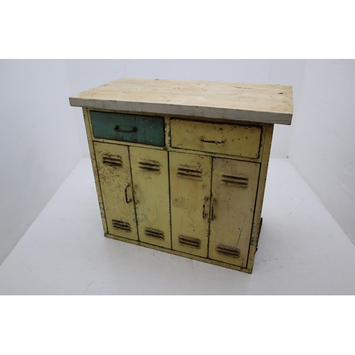 583 - Old Metal Industrial Workshop Unit with Wooden Top Approx 39