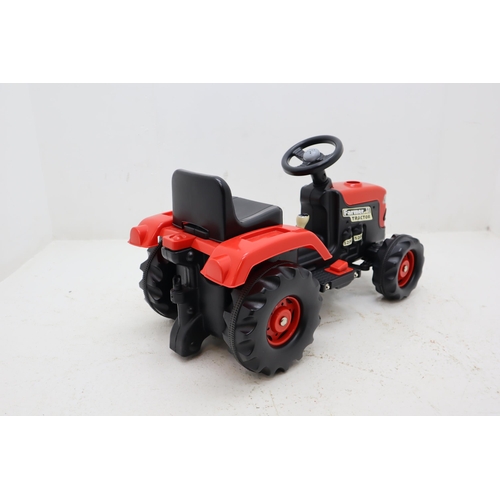 592 - Charles Bentley Ride-On Tractor With Charger (Work When Tested)