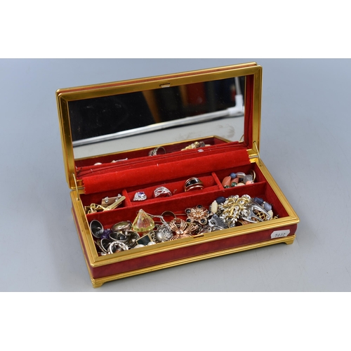 Chorley Auction House, Sale of Jewellery, Antiques, Collectables,  Furniture, and Electricals