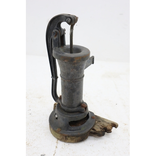 Decorative Hand Pump Garden Ornament , Can Be Attached To A Water Pump