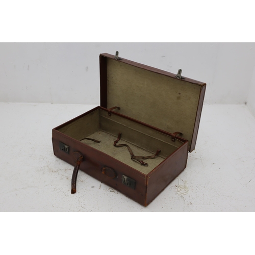 593 - Old Vintage Leather Case With Monogram. Handle Needs Attention