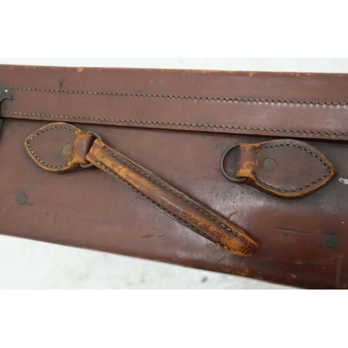 593 - Old Vintage Leather Case With Monogram. Handle Needs Attention