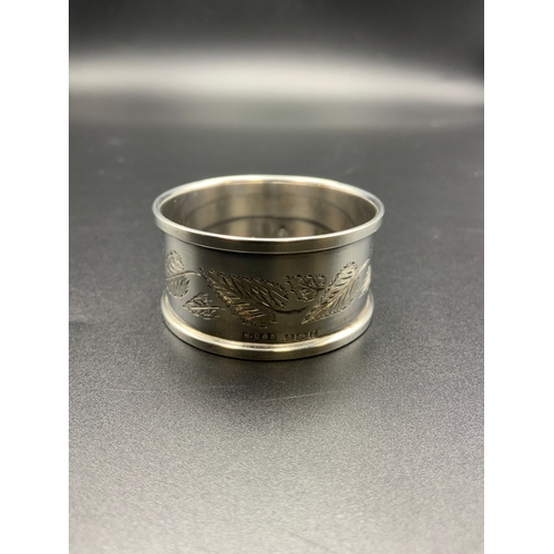 34A - Silver Hallmarked Birmingham Napkin Ring with Leaf Design. By Henry Griffith & Sons. Approx. 4cm... 