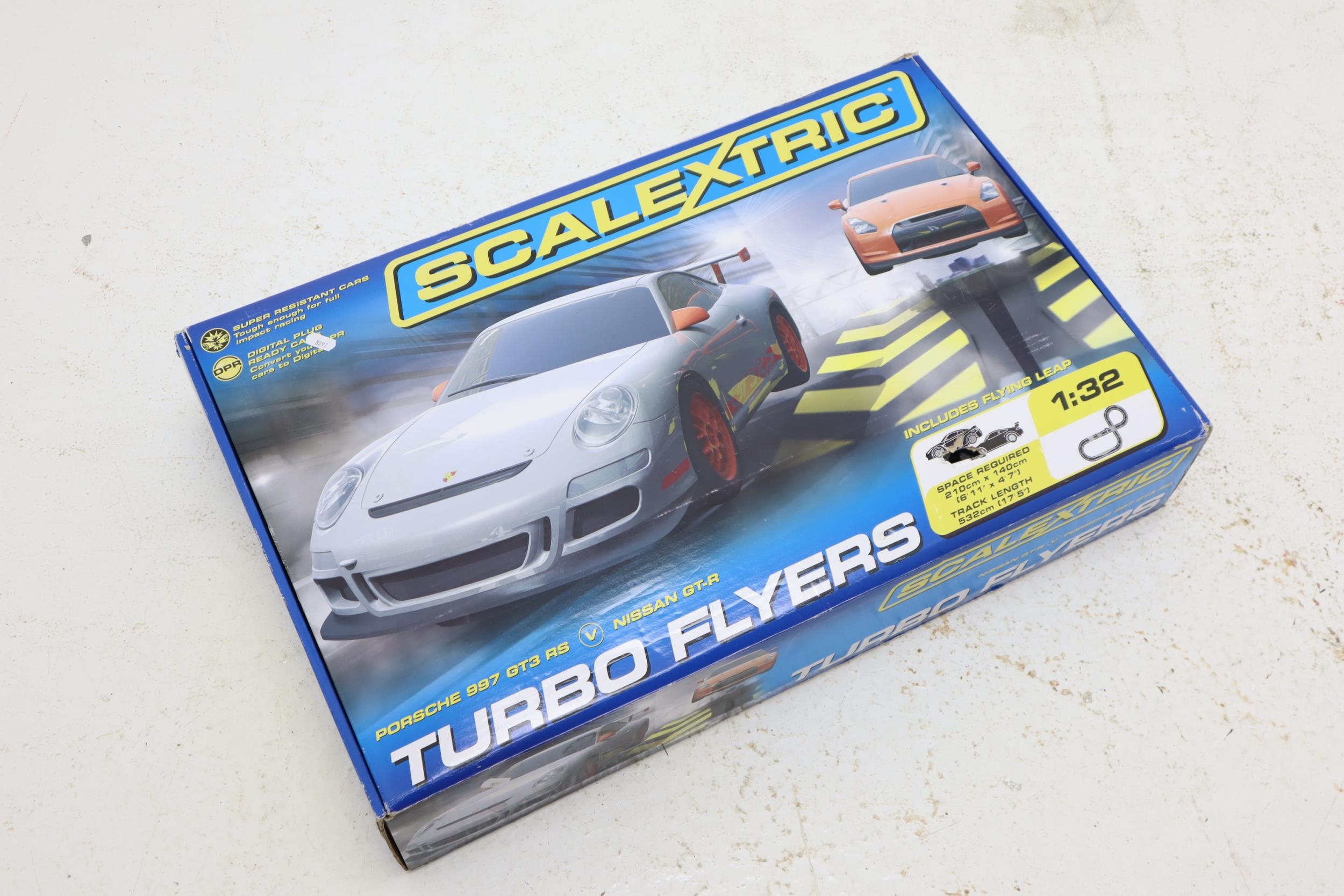 Scalextric Turbo Flyers Racing Set With Cars. Untested