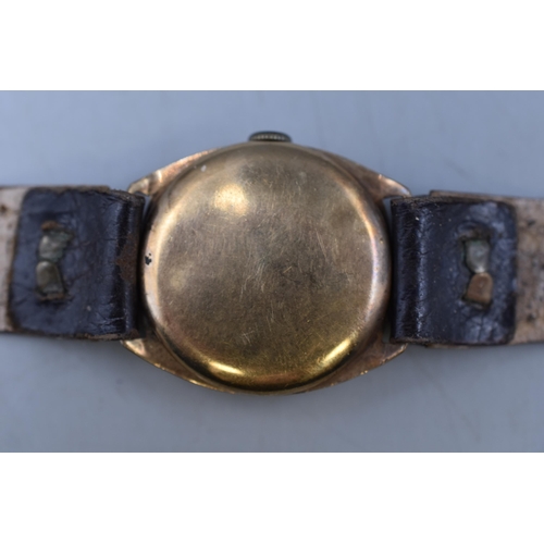 39 - Vintage Gents 16 Jewel Mechanical Wrist Watch in Hallmarked Gold 375 (9ct) Case (approx weight of ca... 