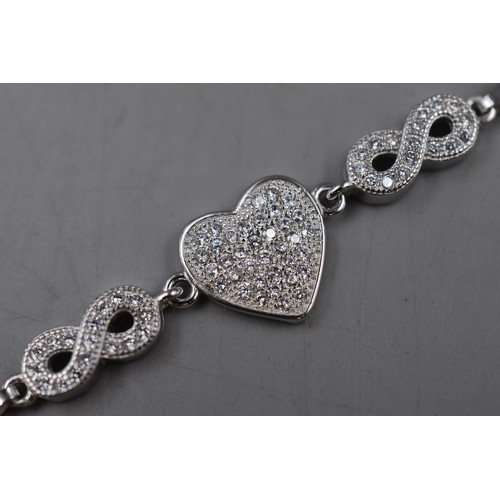 40 - Silver 925 Heart Twin Chain Bracelet complete with Presentation Box 