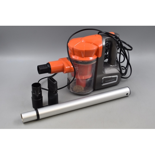 622 - Goodmans 2 In 1 Compact Vacuum Cleaner (Powers On When Tested)