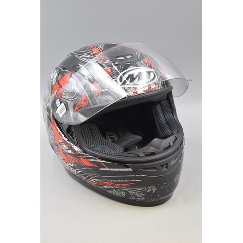 626 - New Boxed Motorbike Helmet by MT Helmets. Model = Thunder. Pattern Skull Black Red Size Large With S... 