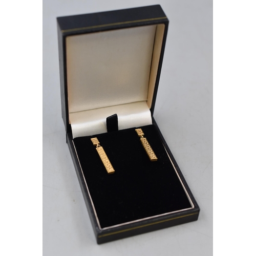 18 - Pair of Gold 375 (9ct) Earrings complete with Presentation Box