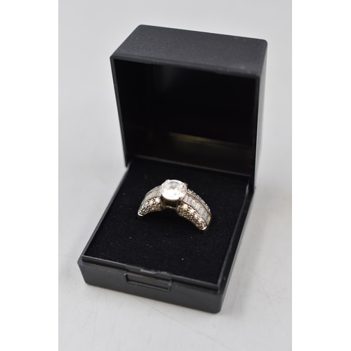 23 - Silver 925 Ring Complete with Presentation Box