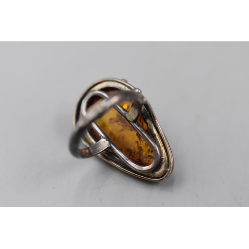 46 - Vintage Silver Amber Stoned Ring Complete with Presentation Box