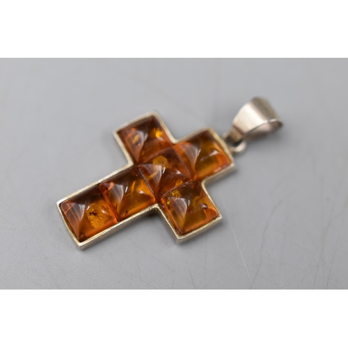 58 - Silver 925 Amber Coloured Cross Pendant. Approx. Size 3cm