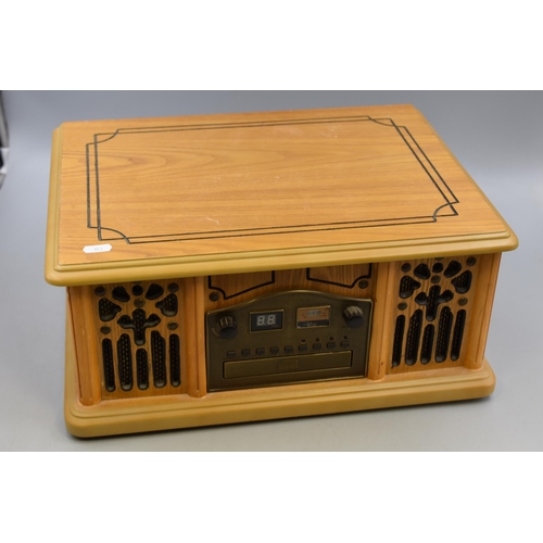 427 - Seal Turntable AM/FM Radio with CD and Records Player (Powers On When Tested)