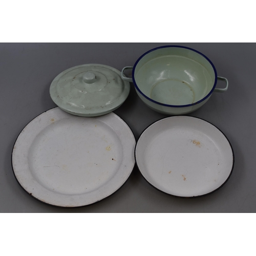 696 - A Mixed Selection To Include Irish Earthenware Kitchen Container, Pewter Tankard, Colwyn Dish and Mo... 