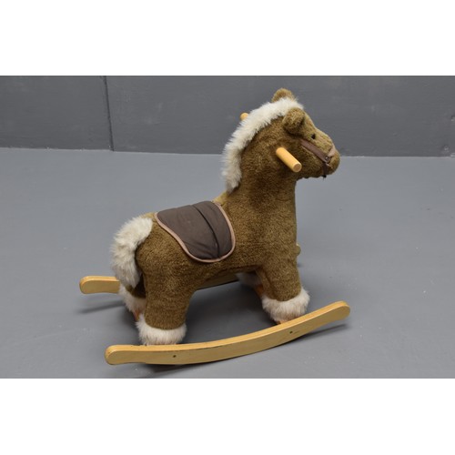 692 - Mamma's and Pappa's Small Rocking Horse