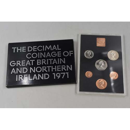 138 - The Royal Mint Decimal Coinage of Great Britain and Northern Ireland 1971 Proof Set in Case