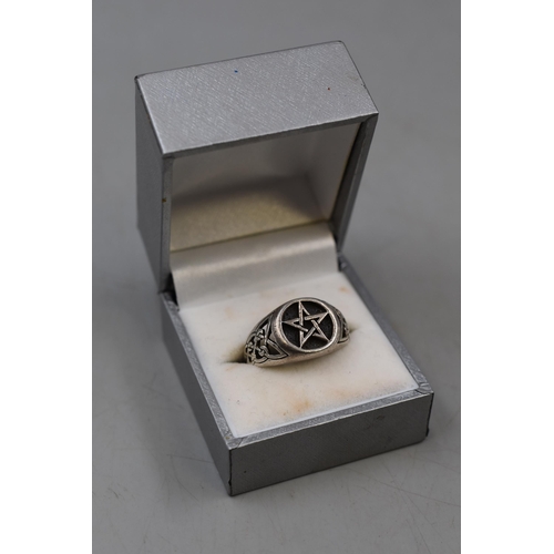 55 - Silver 925 Star of David Ring (Size Q) Complete with Presentation Box