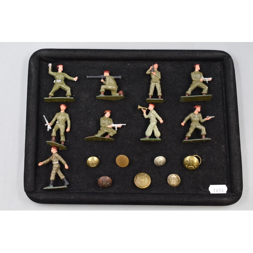 206 - Collection of 9 Starlux Model Soldiers and a Selection of Military Buttons