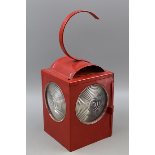 371 - A Vintage Dorman Road Lantern, In Red (BS 3143).