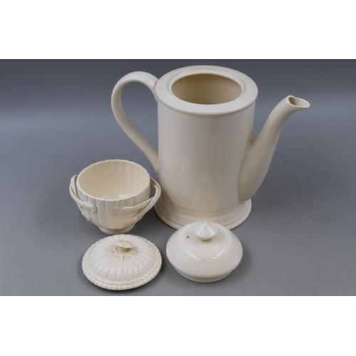 387 - Selection of Cream Ware including Hartley Green, Leeds Pottery and More