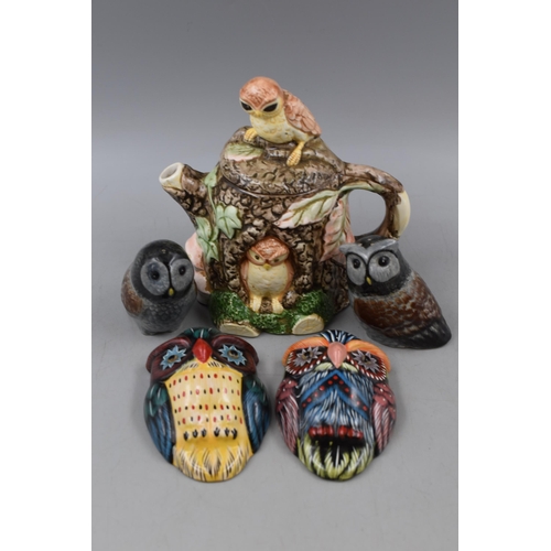 257 - Mixed Selection of Owl Themed Potteries Including Teapot (As Found) Salt & Peppers Shakers and H... 