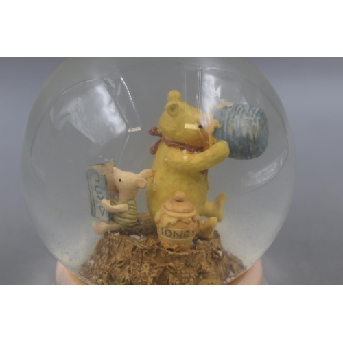 287 - Boxed Disney Winnie the Pooh with Honey Pot & Piglet Reading a Book, approx 5