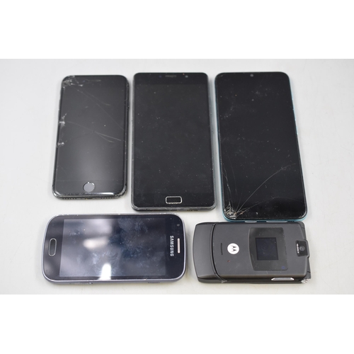 423 - Selection of Mobile Phones to include Samsung, iPhone, Lenovo and Motorola. Untested.