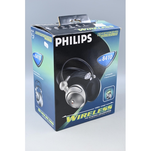 592 - Boxed Philips Wireless Headphone Set Complete with instructions in original box power on when tested